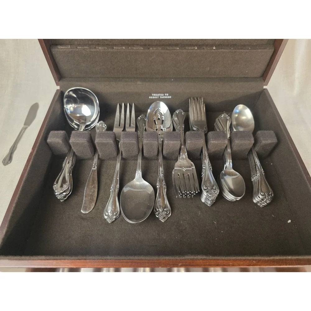 50 Pc Oneida All American BRIARWOOD Stainless Steel Flatware w Serving Spoons